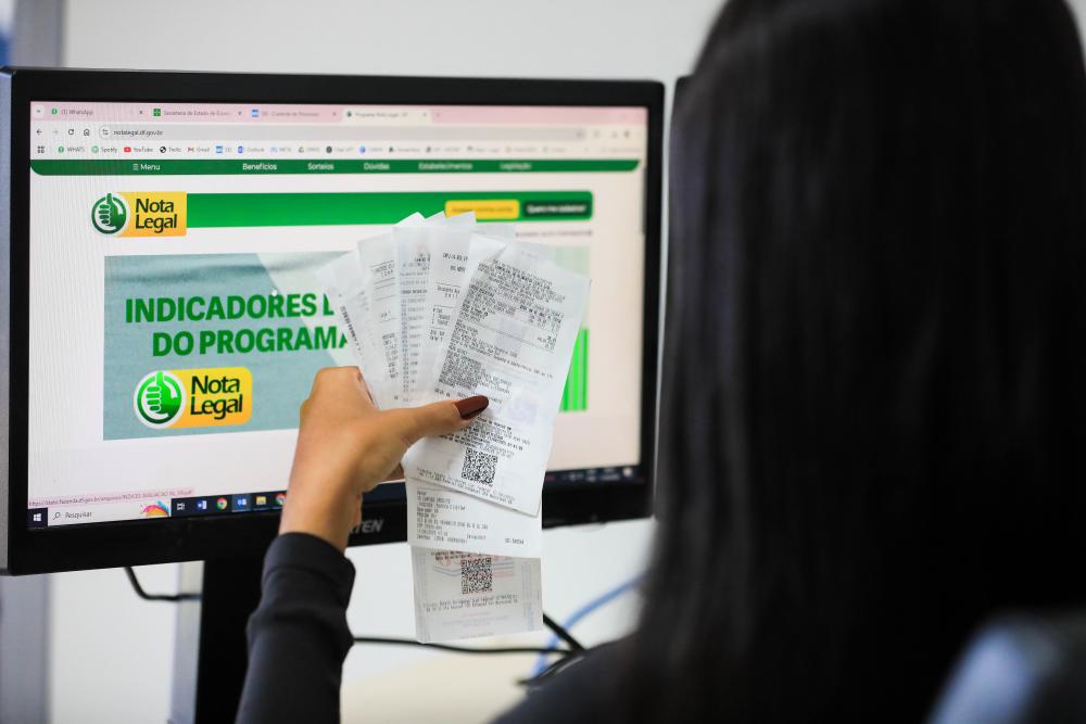 Capa da notícia: Contribuintes sorteados no Notal Legal ainda têm R$ 415 mil a receber